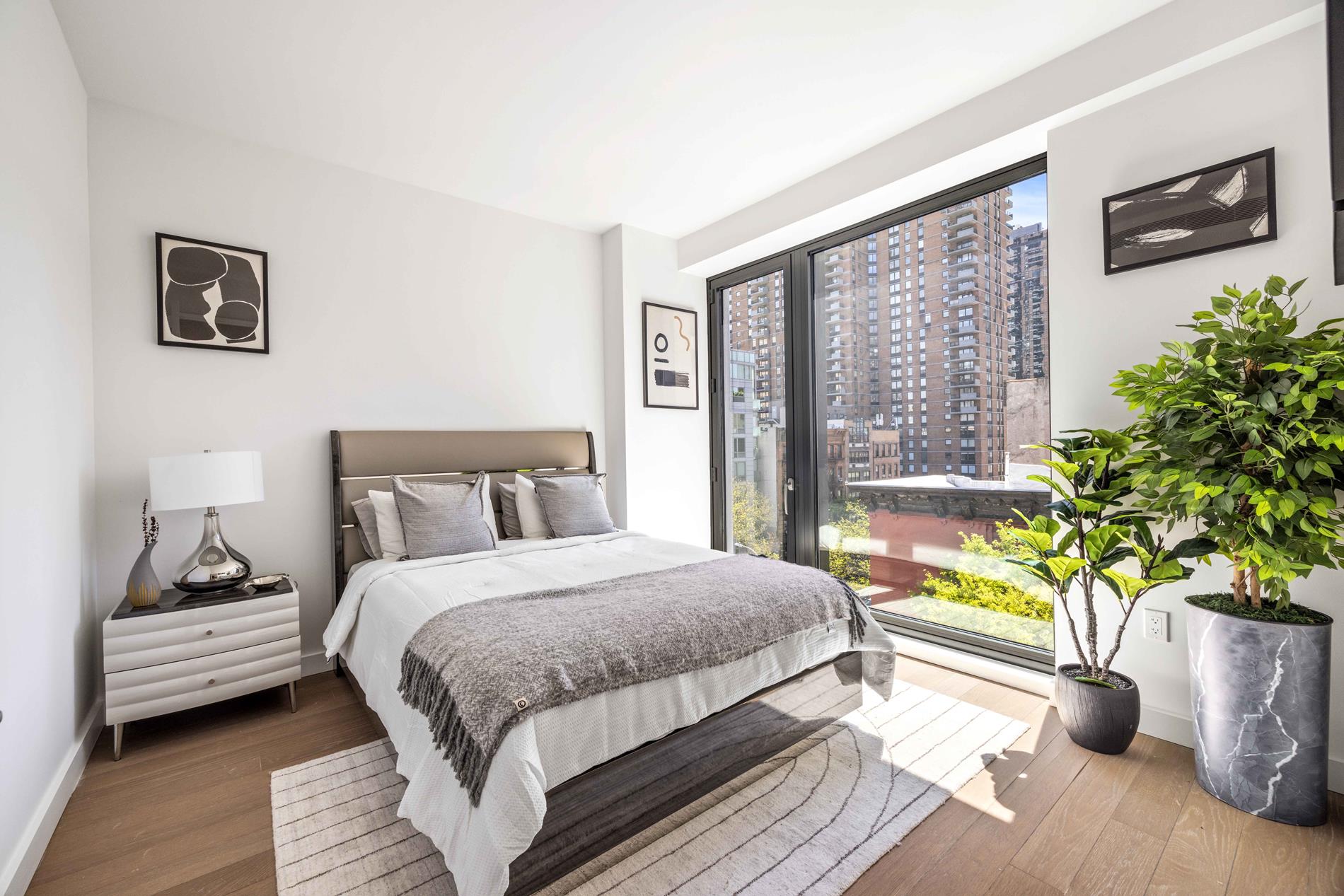 500 West 45th Street 626 Clinton New York NY 10036