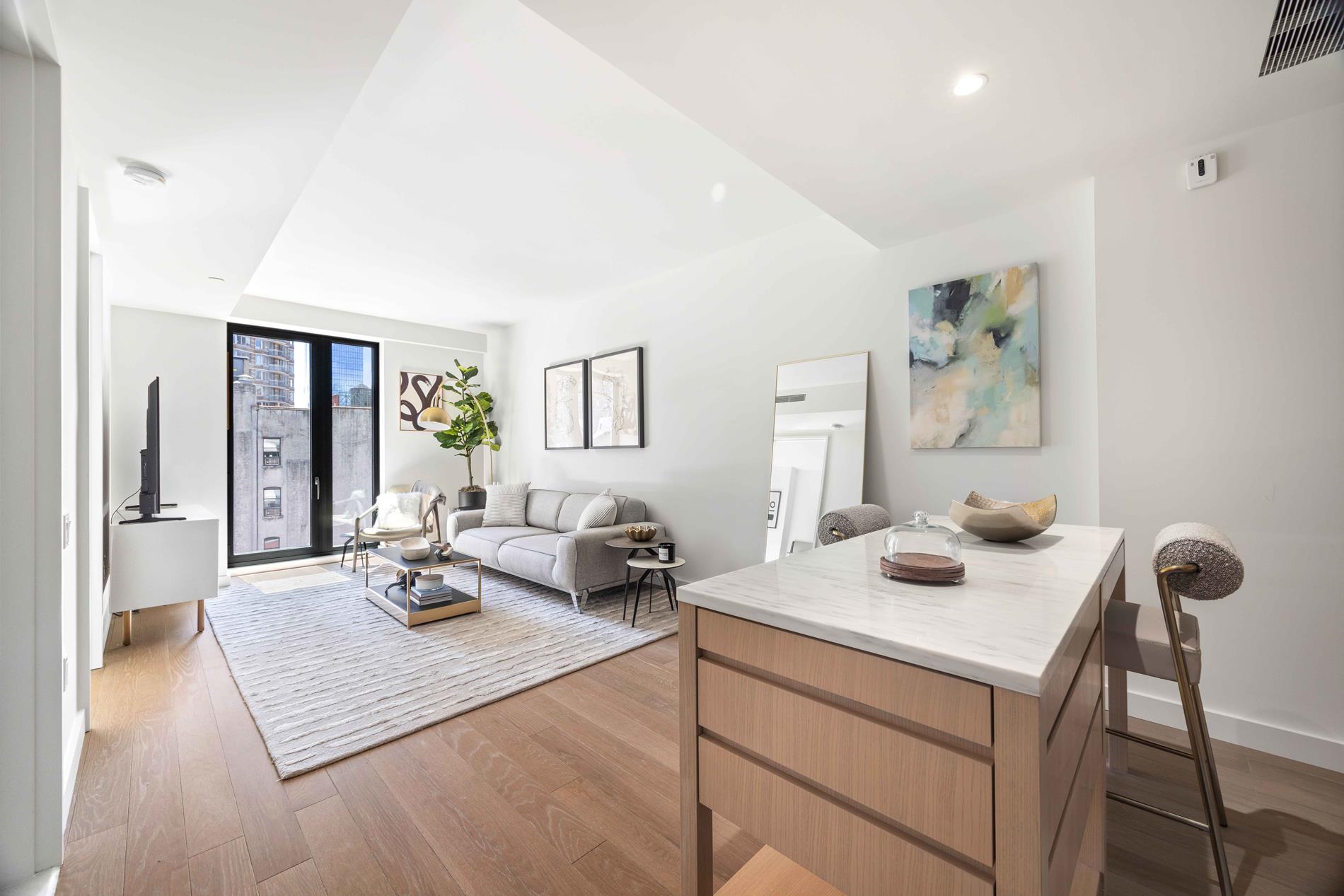 500 West 45th Street 626 Clinton New York NY 10036