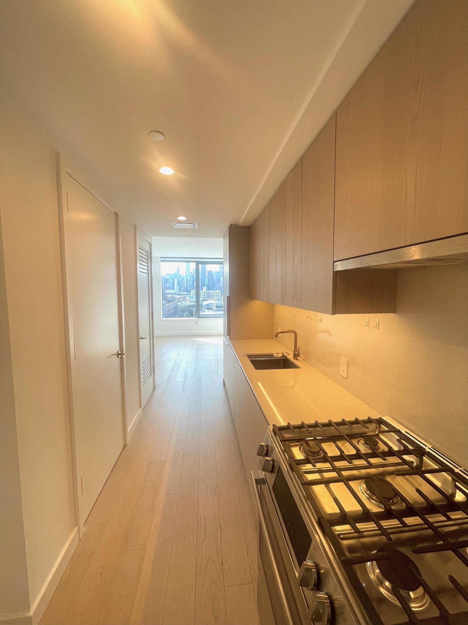 3 Court Square 801 Long Island City Queens NY 11101