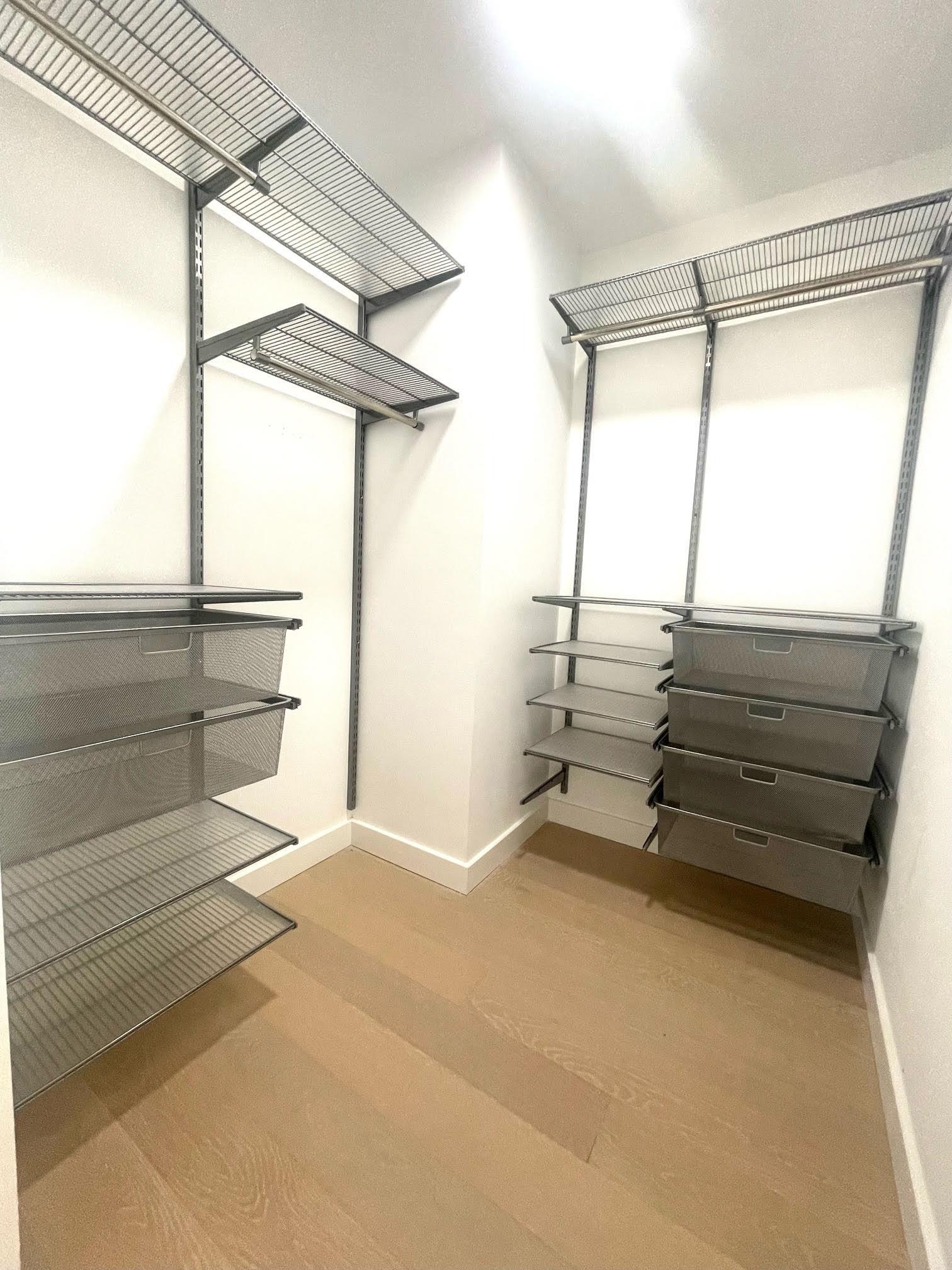 3 Court Square 801 Long Island City Queens NY 11101