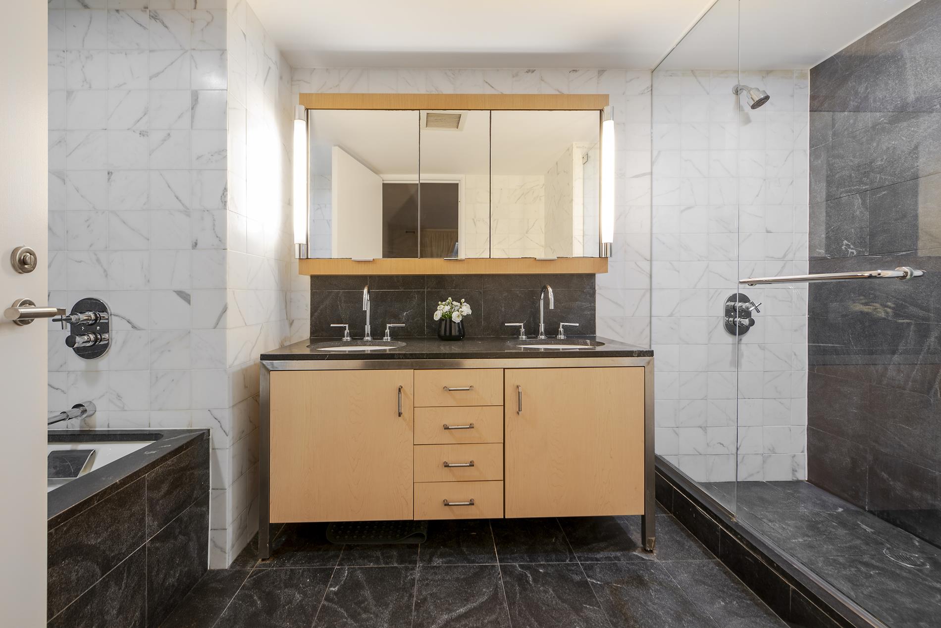 100 West 58th Street, #8E