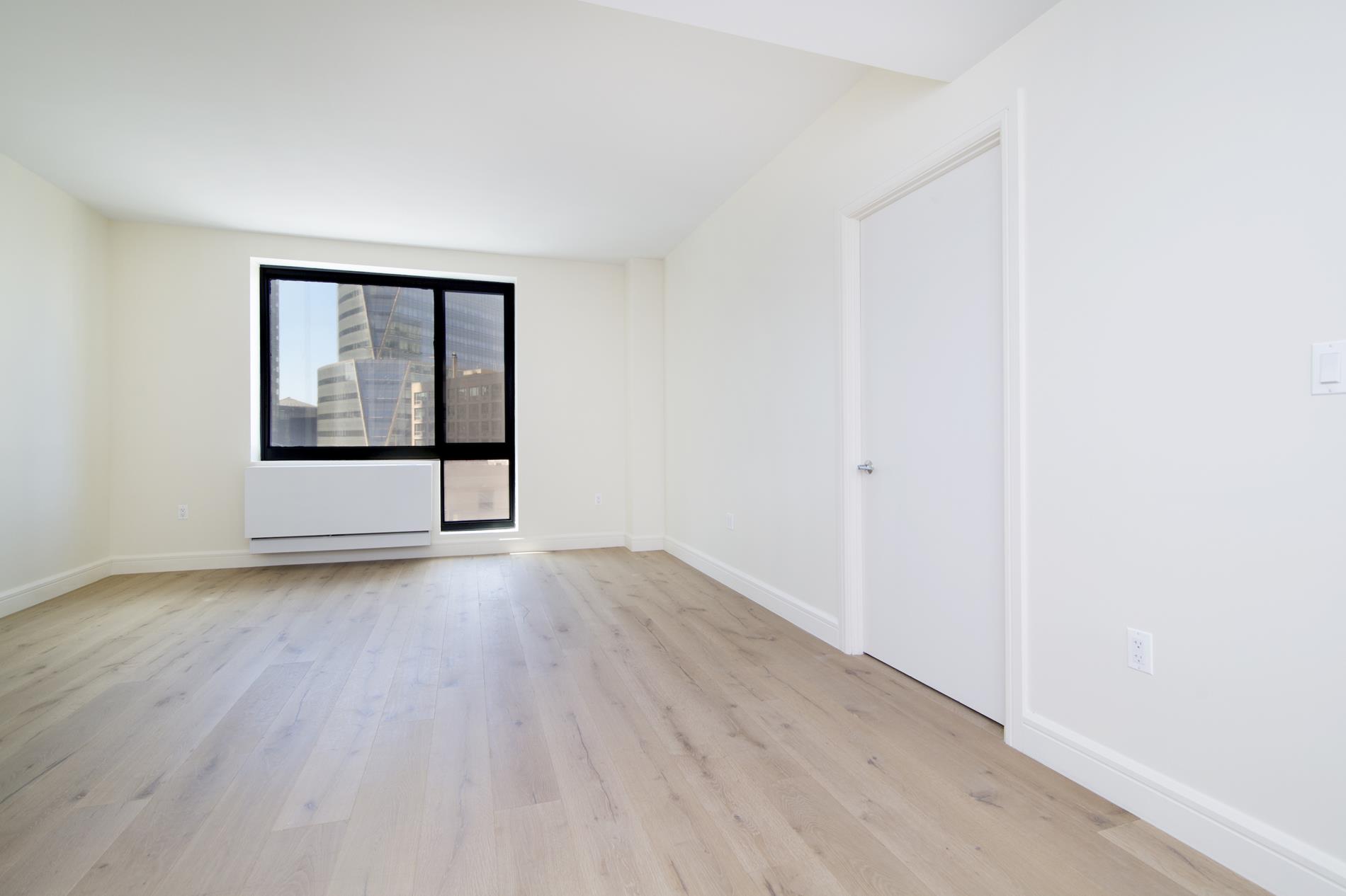 25-21 43rd Avenue, #305