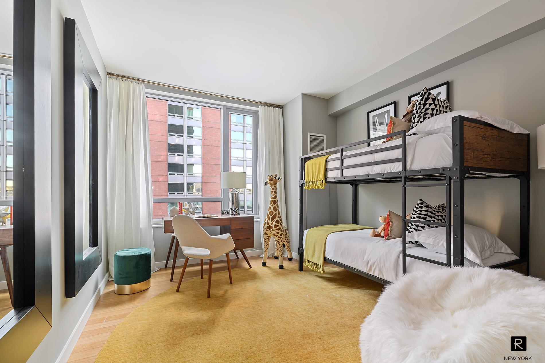 2 River Terrace, #8D