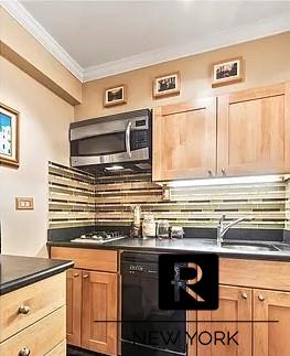 240 East 55th Street Turtle Bay New York NY 10022