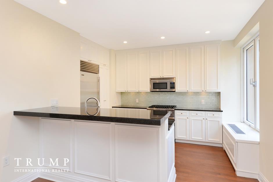 100 Central Park S, #11D