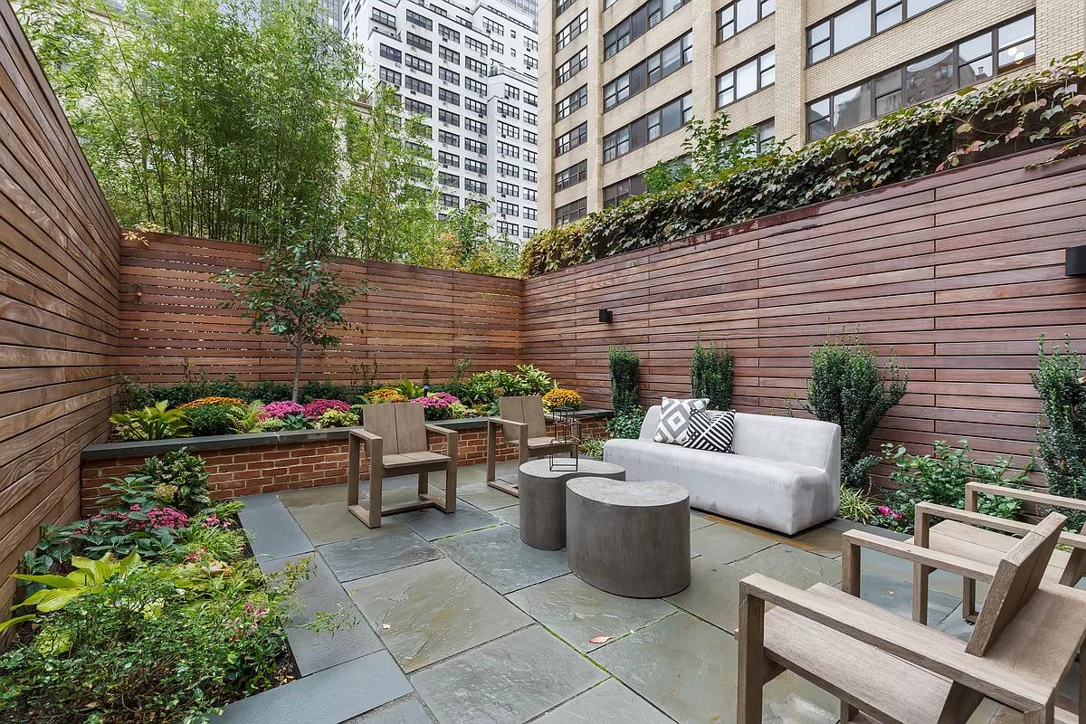 155 East 37th Street GARDEN Murray Hill New York NY 10016