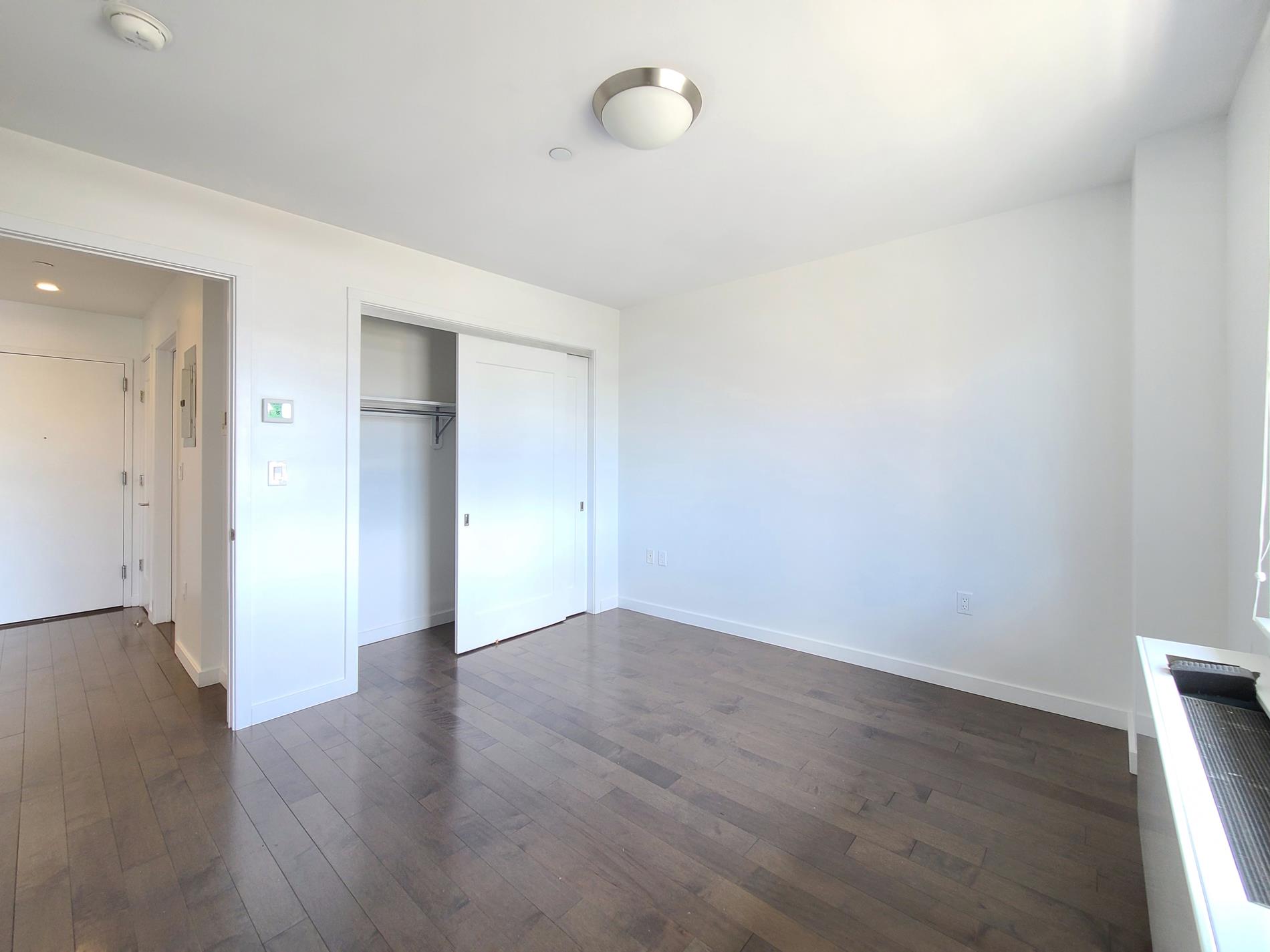 30-40 21st Street, #606