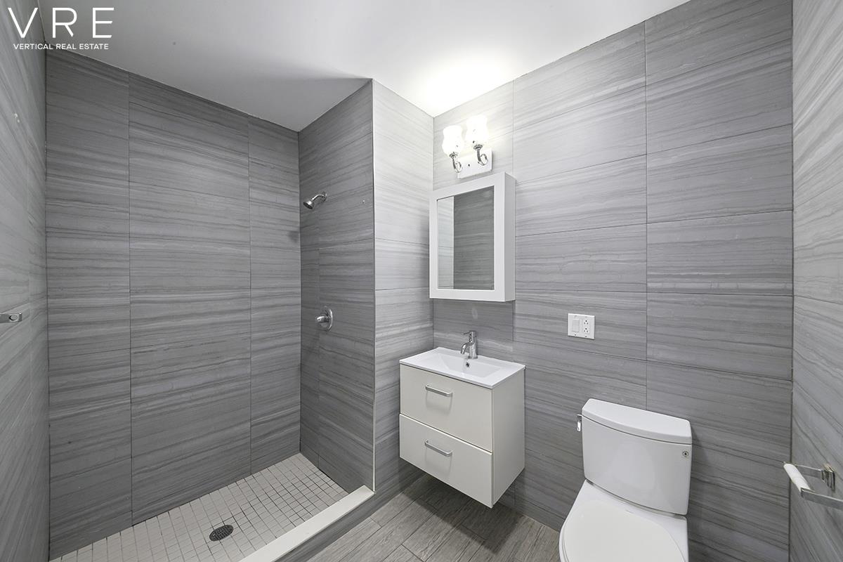90-02 Queens Boulevard, #315