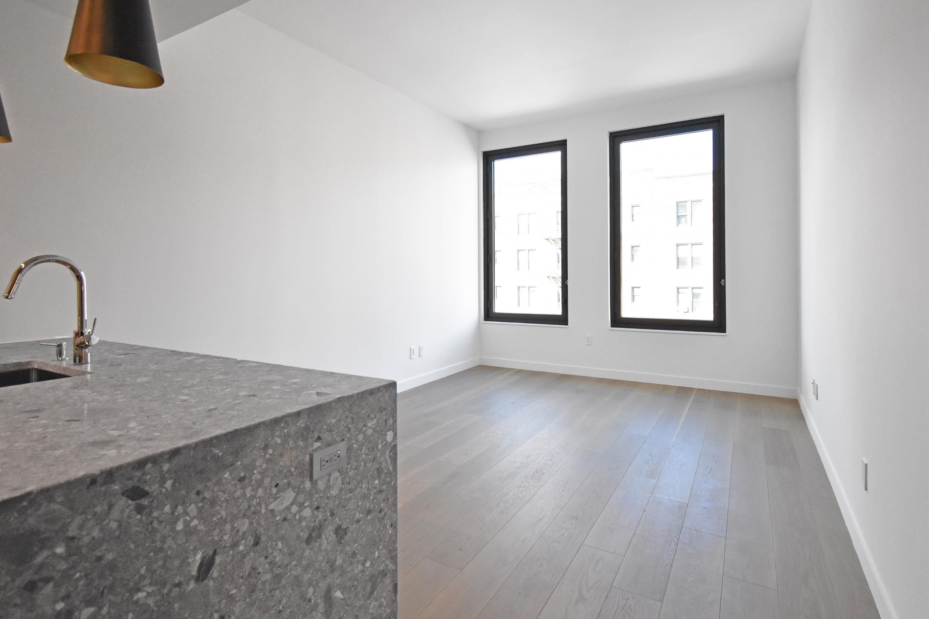 21-21 31st Street, #4K