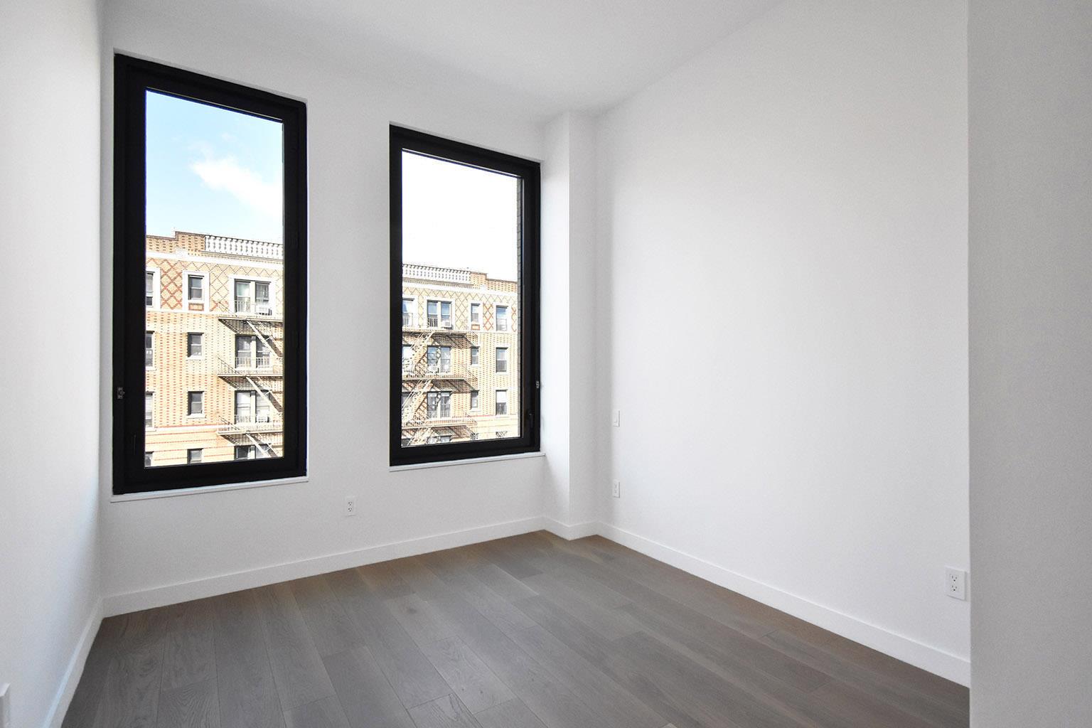 21-21 31st Street, #4K