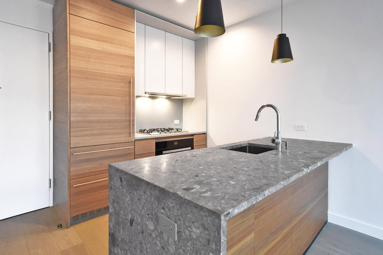 21-21 31st Street, #4K