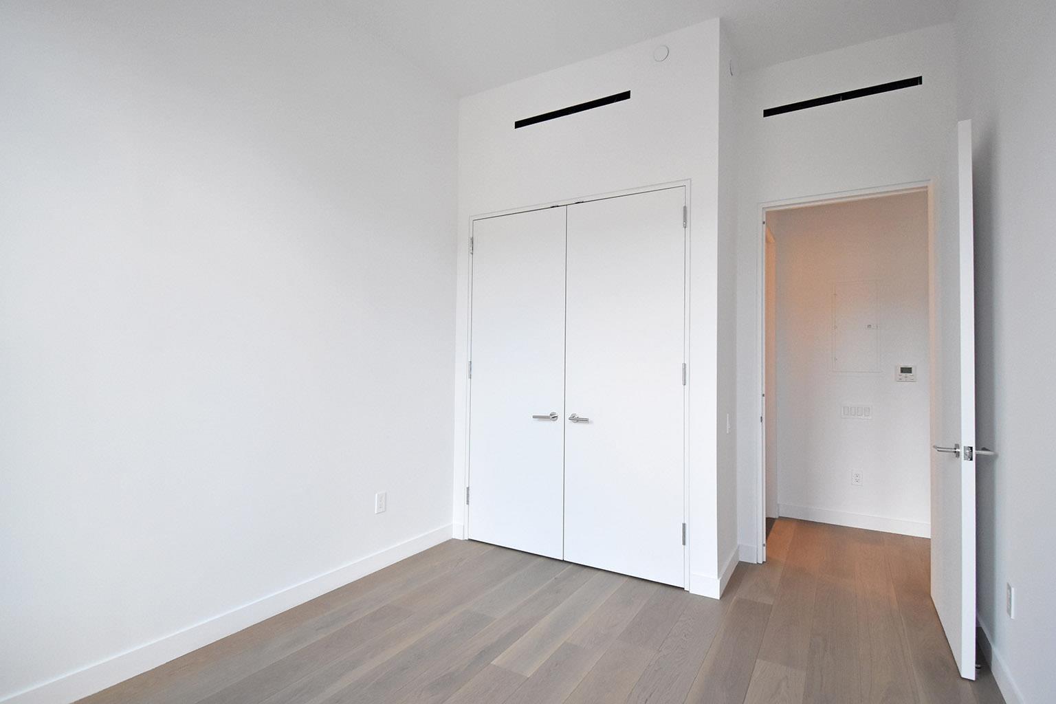 21-21 31st Street, #4K