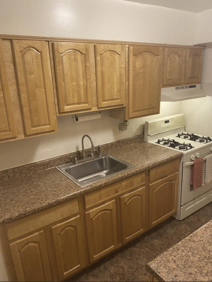 2385 Barker Avenue Morris Park Bronx NY 10467