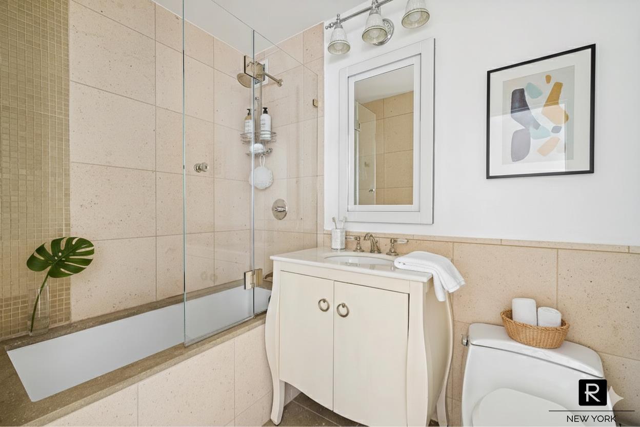 350 West 42nd Street Midtown West New York NY 10036