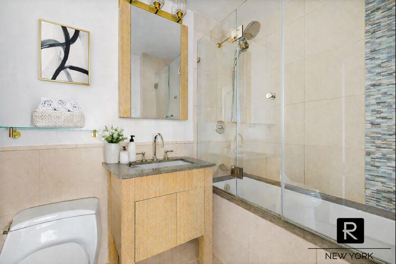 350 West 42nd Street Midtown West New York NY 10036