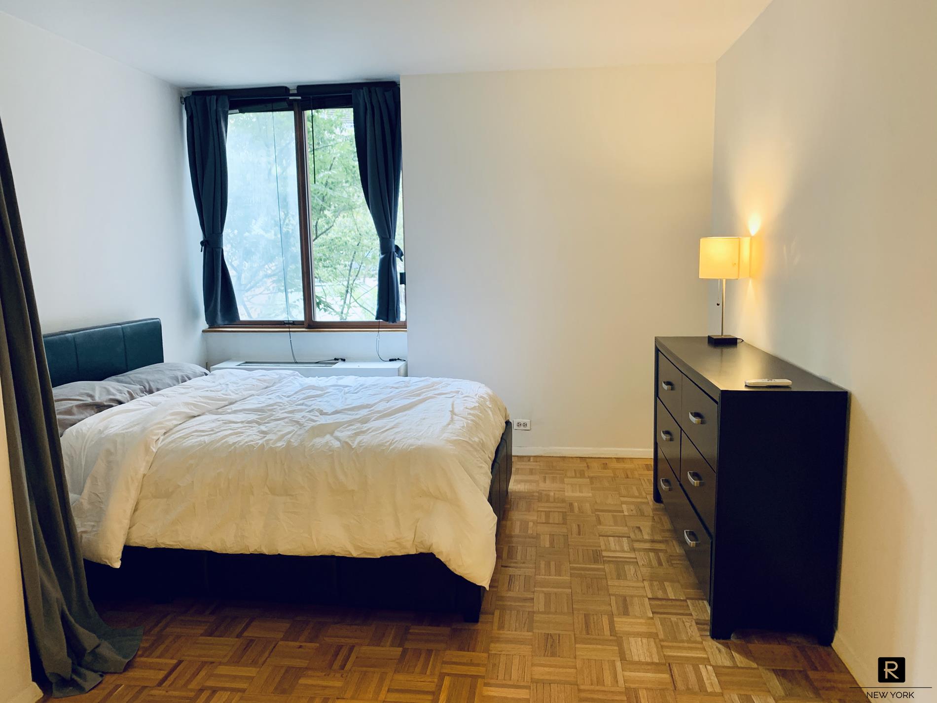 350 West 50th Street Midtown West New York NY 10019