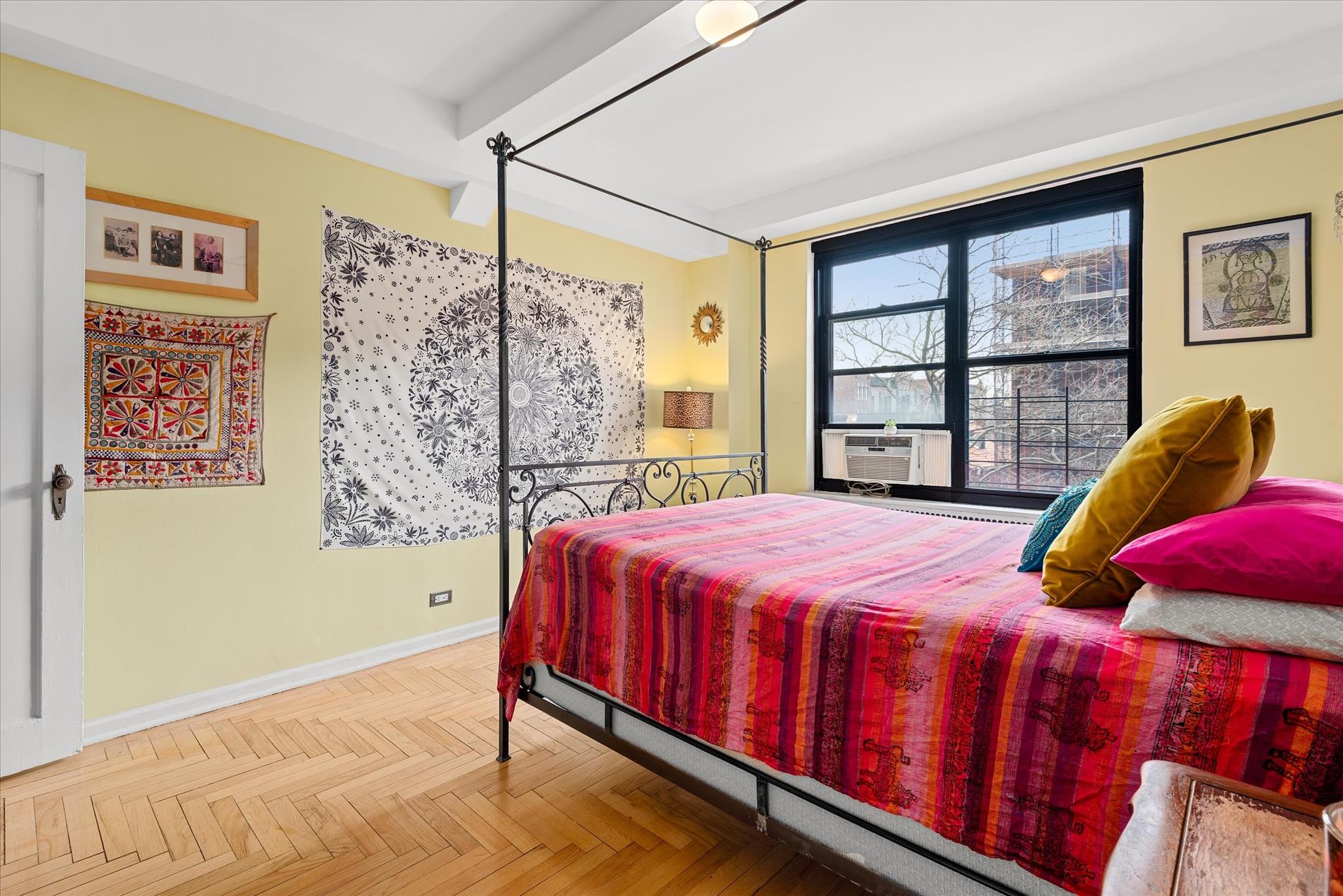 55 Park Terrace E, #B54