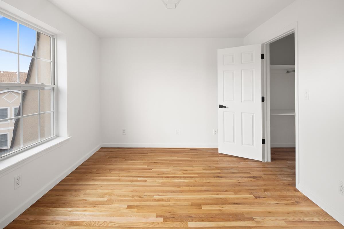 1 Patricia Lane 409 Throgs Neck Bronx NY 10465