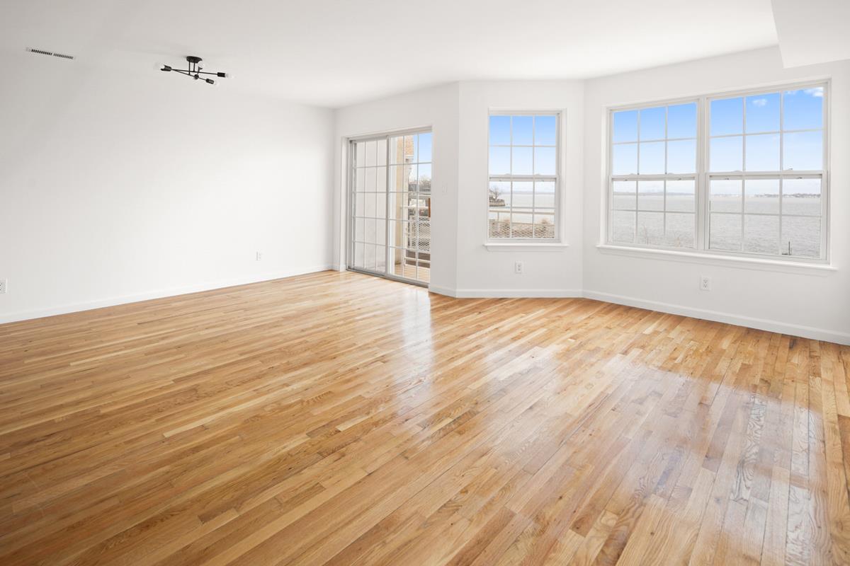 1 Patricia Lane 409 Throgs Neck Bronx NY 10465