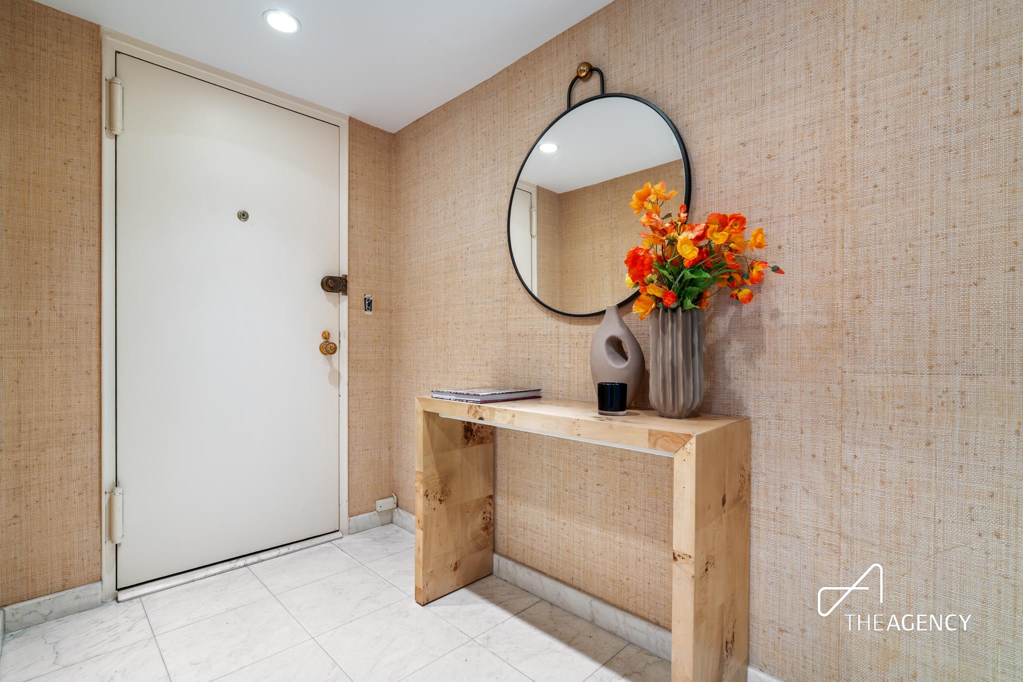 1050 5th Avenue, #17D
