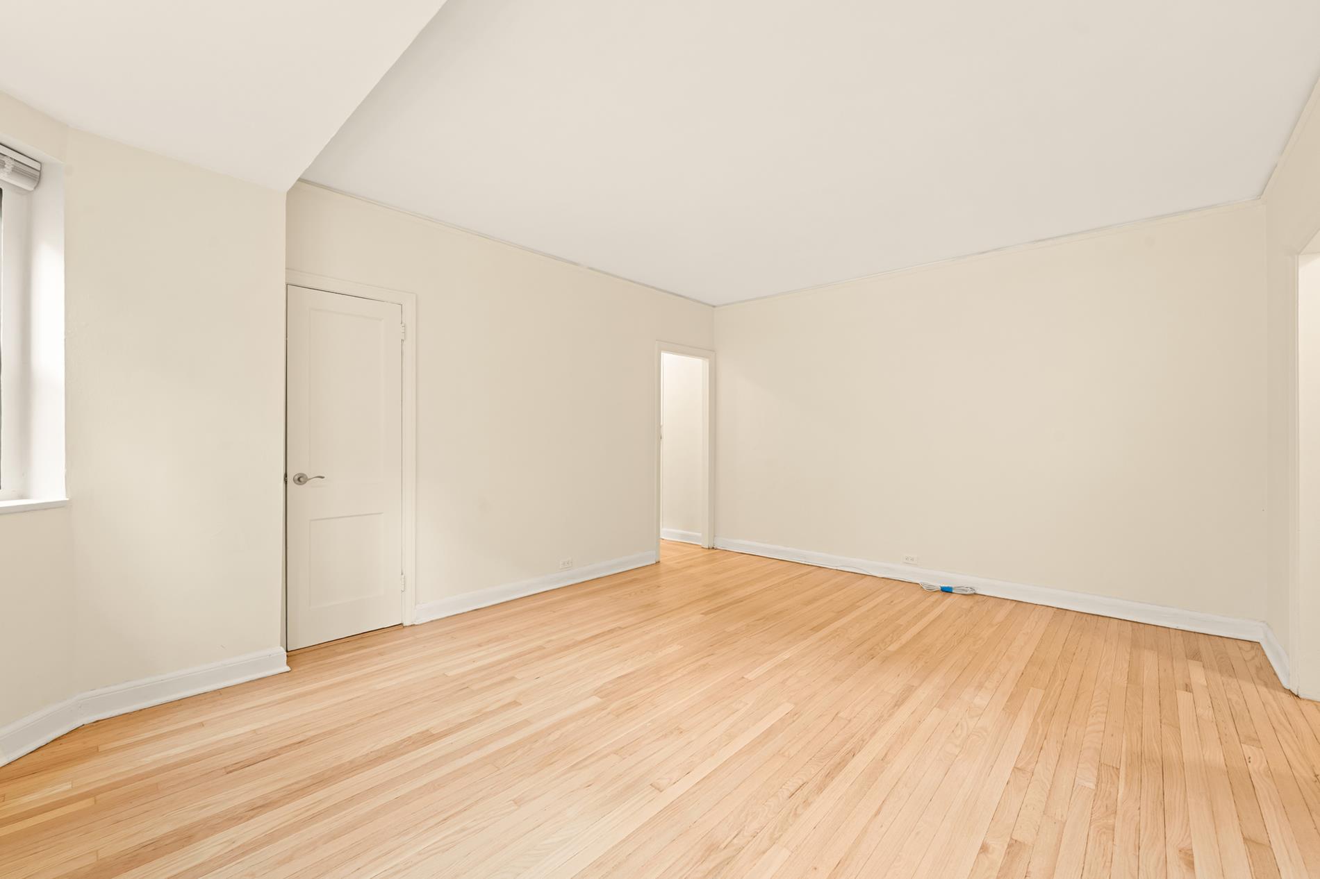 34-21 78th Street 1-H Jackson Heights Queens NY 11372