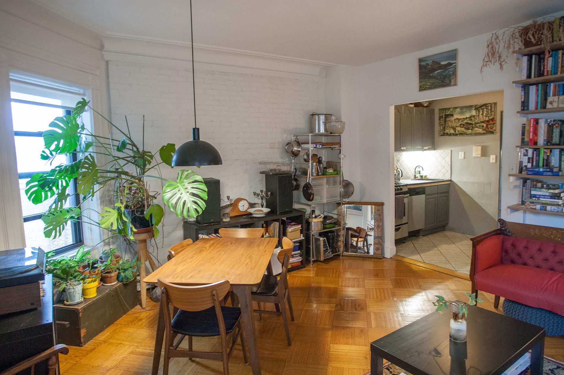 184 Clinton Avenue 4-B Clinton Hill Brooklyn NY 11205