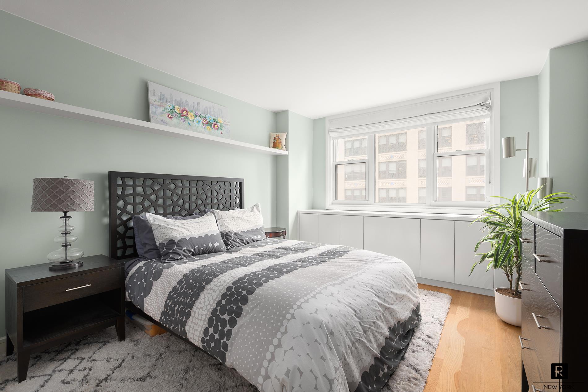 77 Seventh Avenue Chelsea New York NY 10011