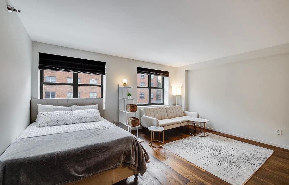 516 West 47th Street n4d Clinton New York NY 10036