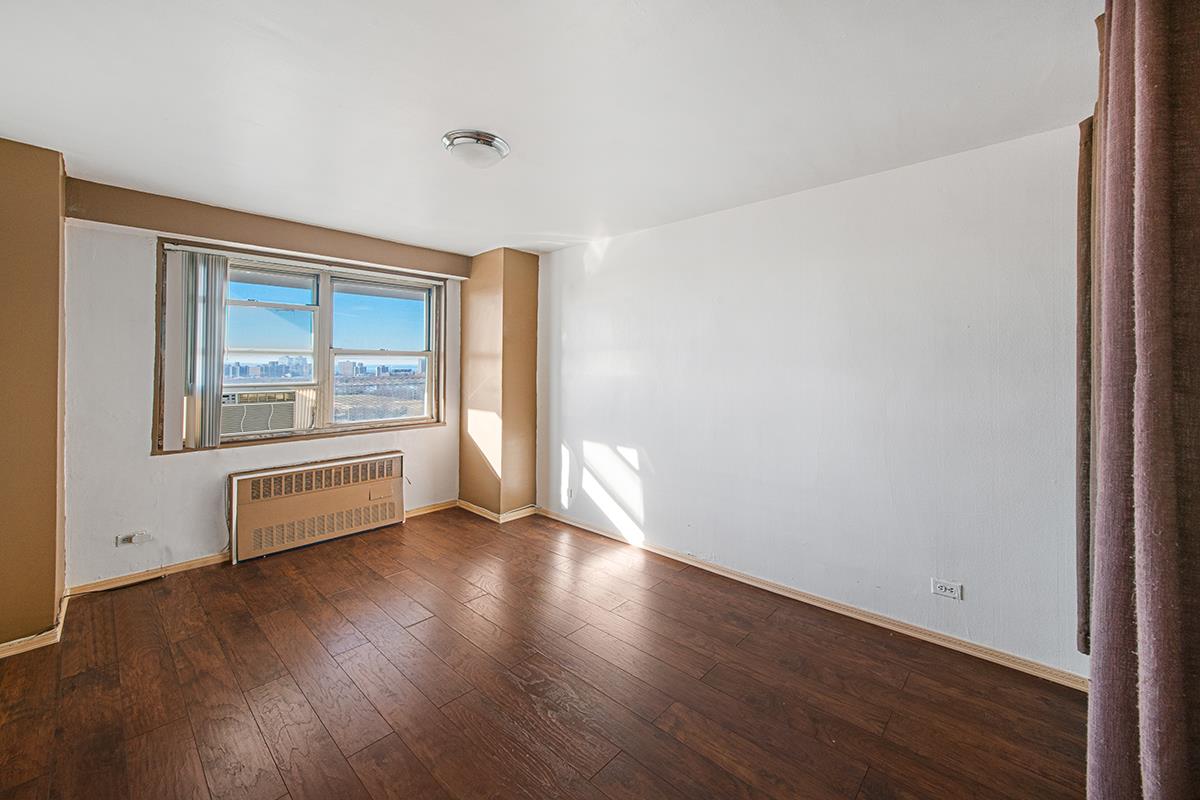 2475 West 16th Street 18G Gravesend Brooklyn NY 11214