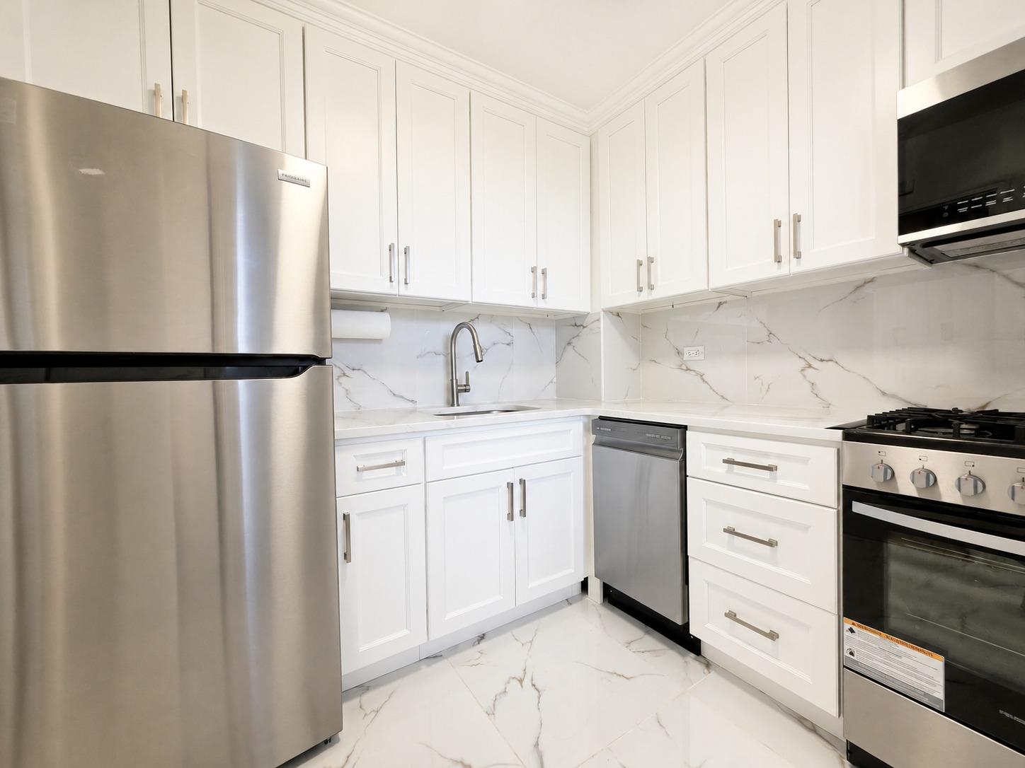 61-15 97th Street 8-D Forest Hills Queens NY 11374