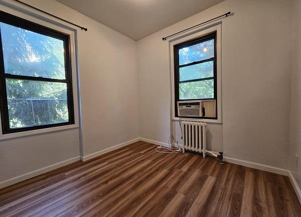 21-48 35th Street 2A Steinway-Ditmars Queens NY 11105