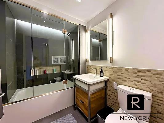 211 East 13th Street Greenwich Village New York NY 10003