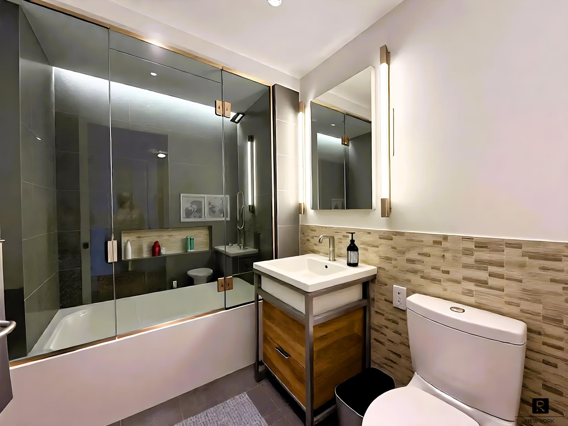 211 East 13th Street E. Greenwich Village New York NY 10003