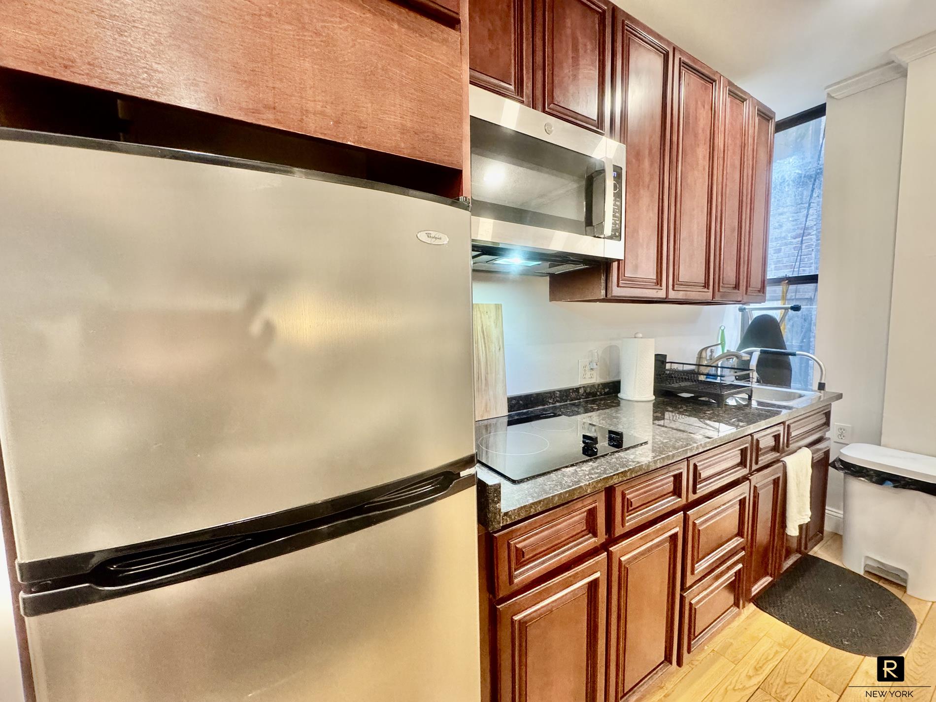 325 East 90th Street Upper East Side New York NY 10128