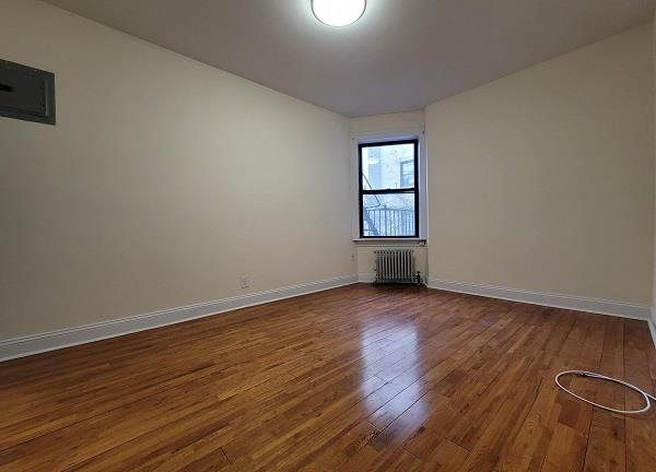 21-67 33rd Street Steinway-Ditmars Queens NY 11105
