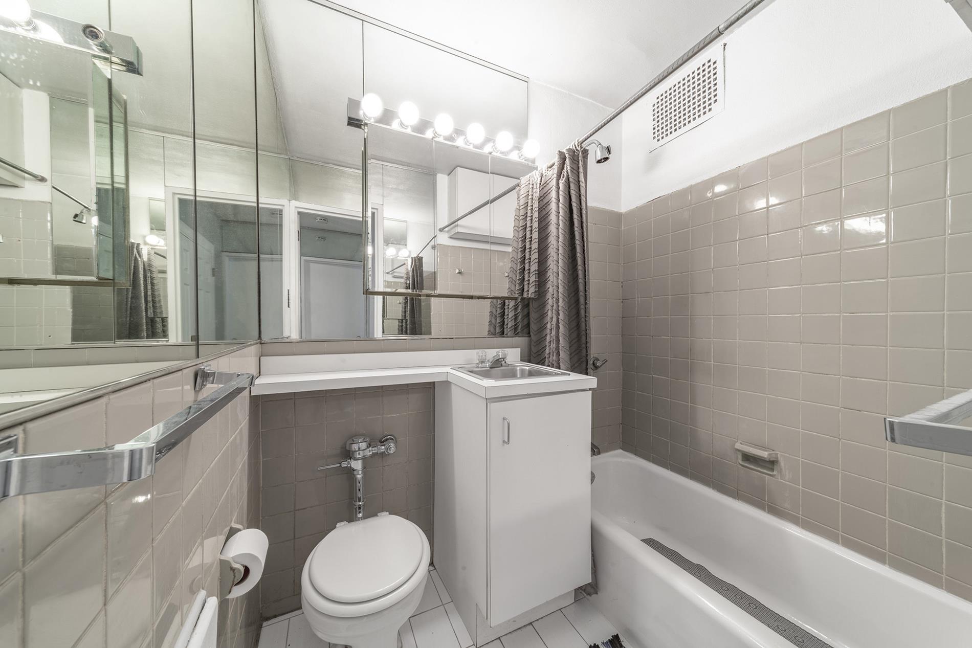 337 East 50th Street Turtle Bay New York NY 10022