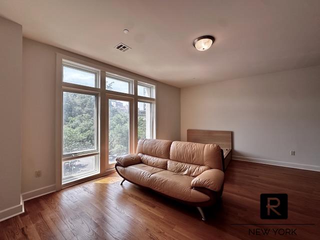 90 Bay Street Landing St. George Staten Island NY 10301