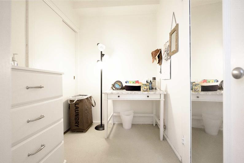 430 East 56th Street 10-C Sutton Place New York NY 10022