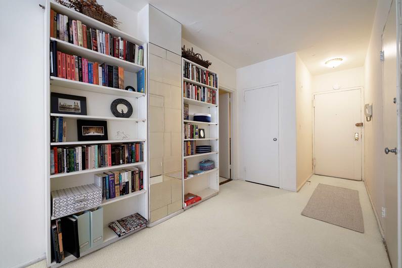 430 East 56th Street 10-C Sutton Place New York NY 10022