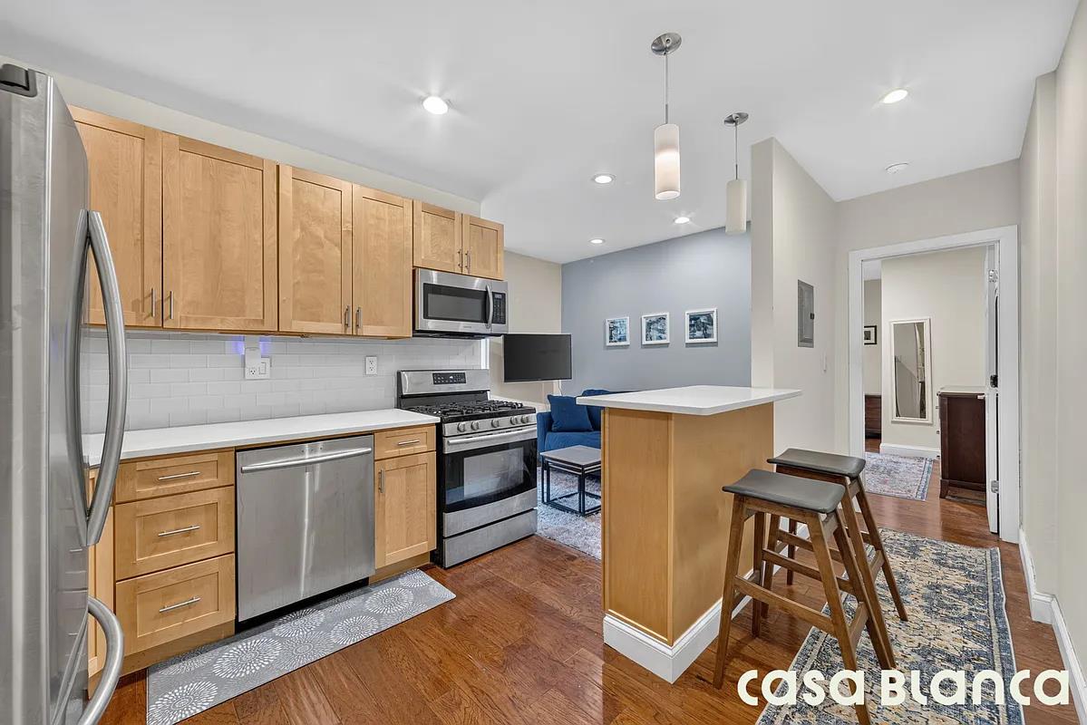 55-23 31st Avenue 4-H Woodside Queens NY 11377
