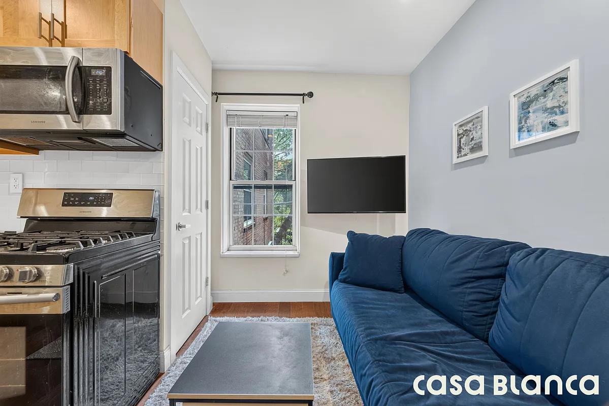 55-23 31st Avenue 4-H Woodside Queens NY 11377