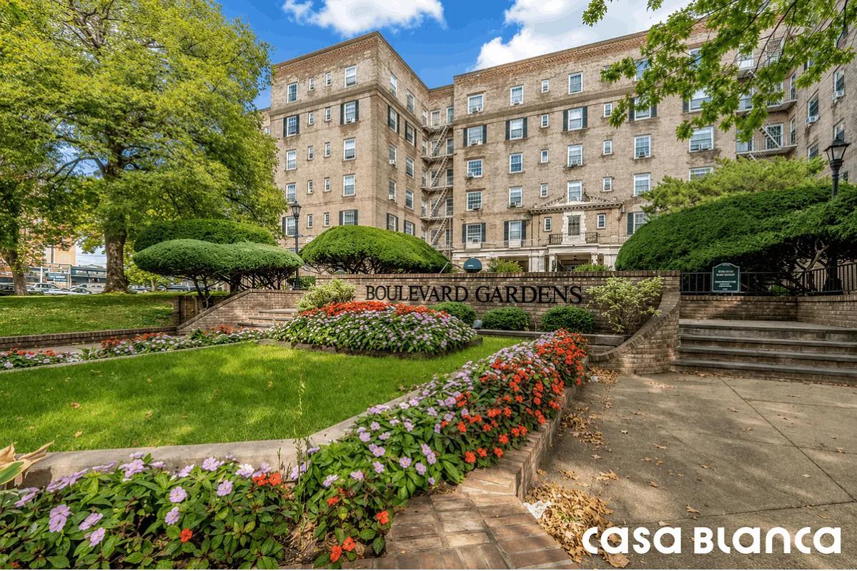 55-23 31st Avenue 4-H Woodside Queens NY 11377