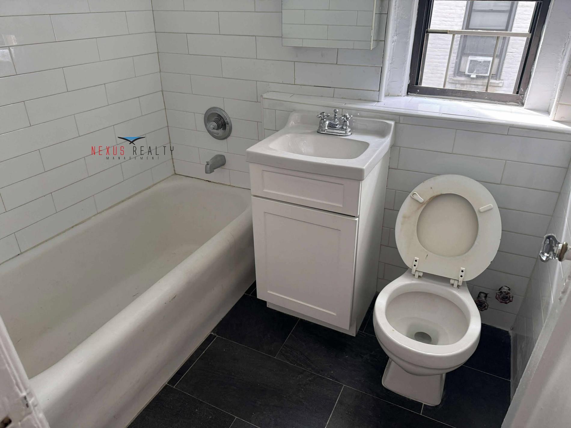 25-02 Steinway Street 7-B Astoria Queens NY 11103