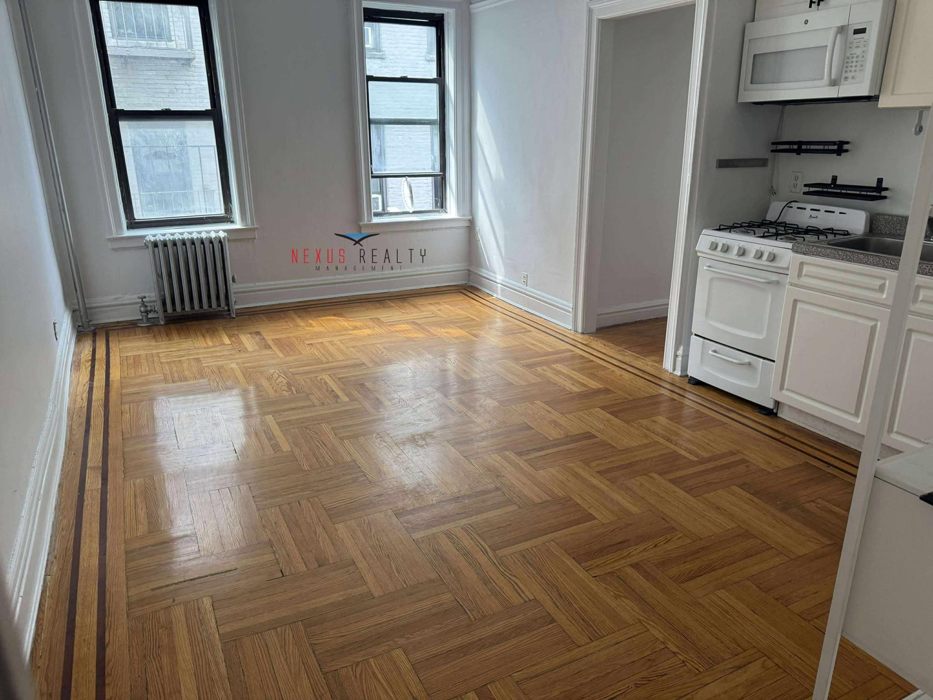 25-02 Steinway Street 7-B Astoria Queens NY 11103
