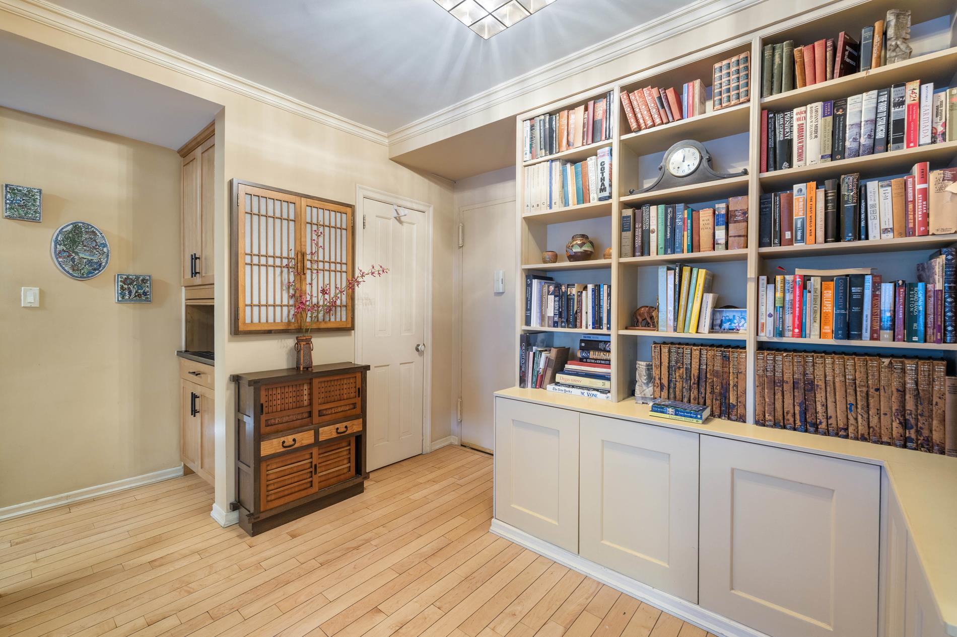 30 West 60th Street 12-A Lincoln Square New York NY 10023