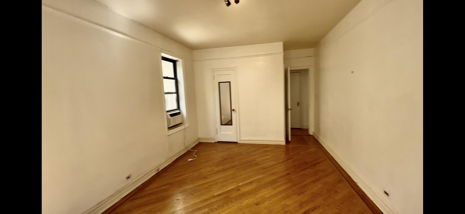 687 West 204th Street 1-E Inwood New York NY 10034