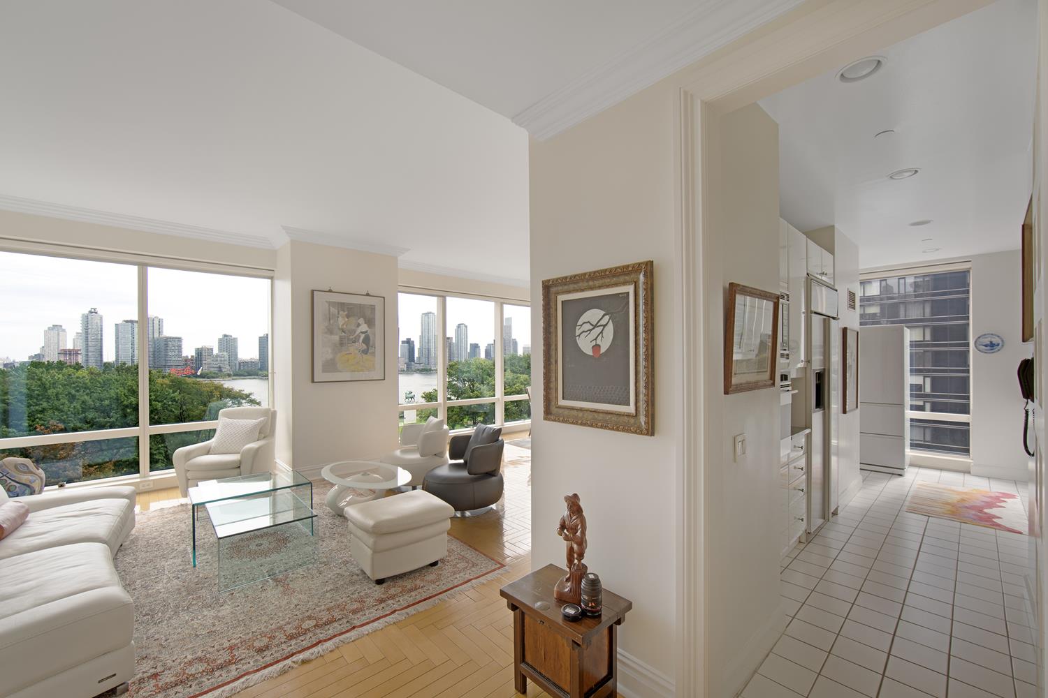 845 United Nations Plaza 10-D Turtle Bay New York NY 10017