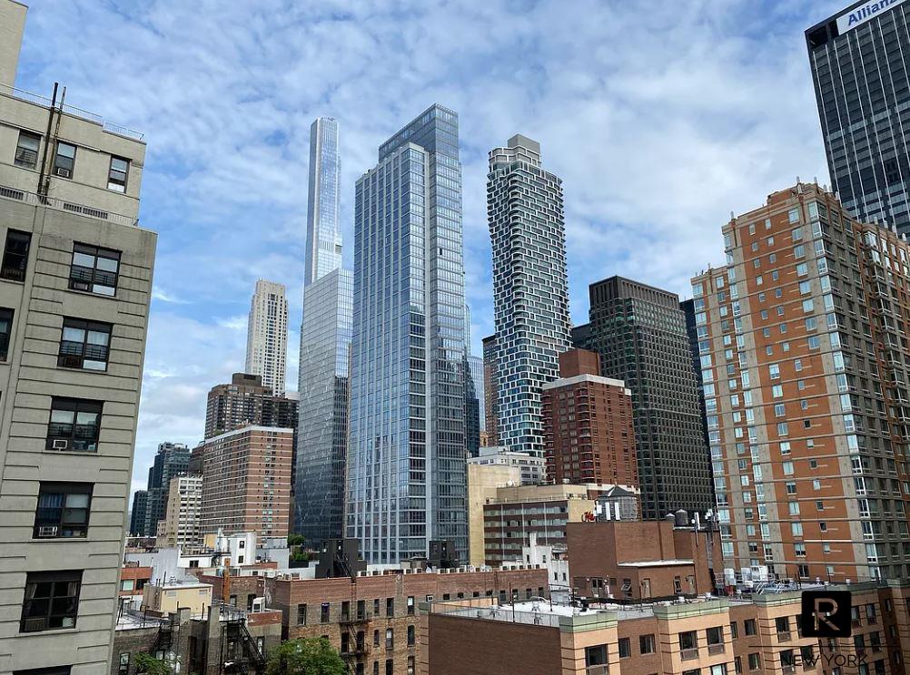 350 West 50th Street Midtown West New York NY 10019