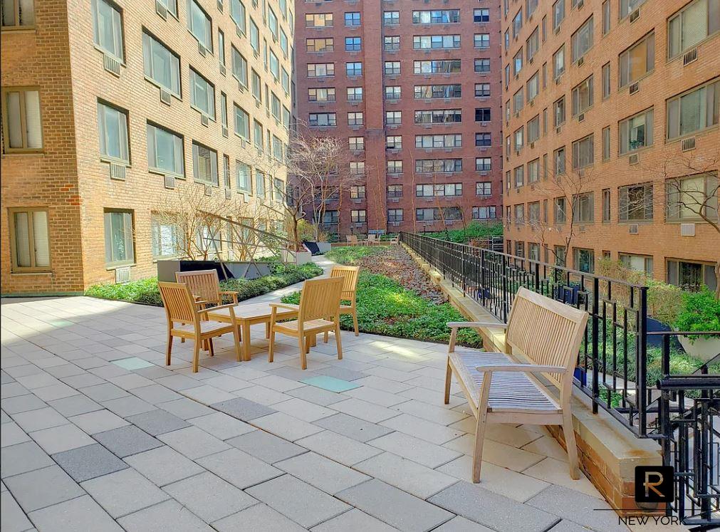 420 East 64th Street Upper East Side New York NY 10065