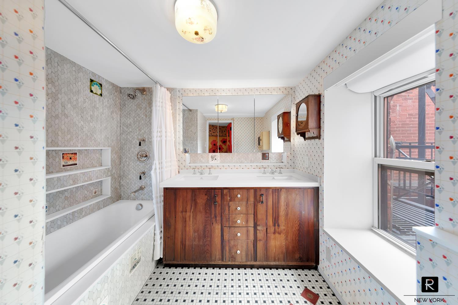 34 Gramercy Park East Gramercy Park New York NY 10010